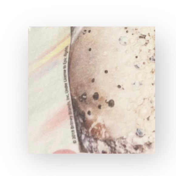 Blogger Fave: Lauren Moshi ❤︎︎ Croft Britney Spears Piece of Me Concert Tee ❤︎︎ - Picture 10 of 16